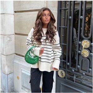 Zara Women’s Cream and Black Striped Pullover Sweater Size Medium